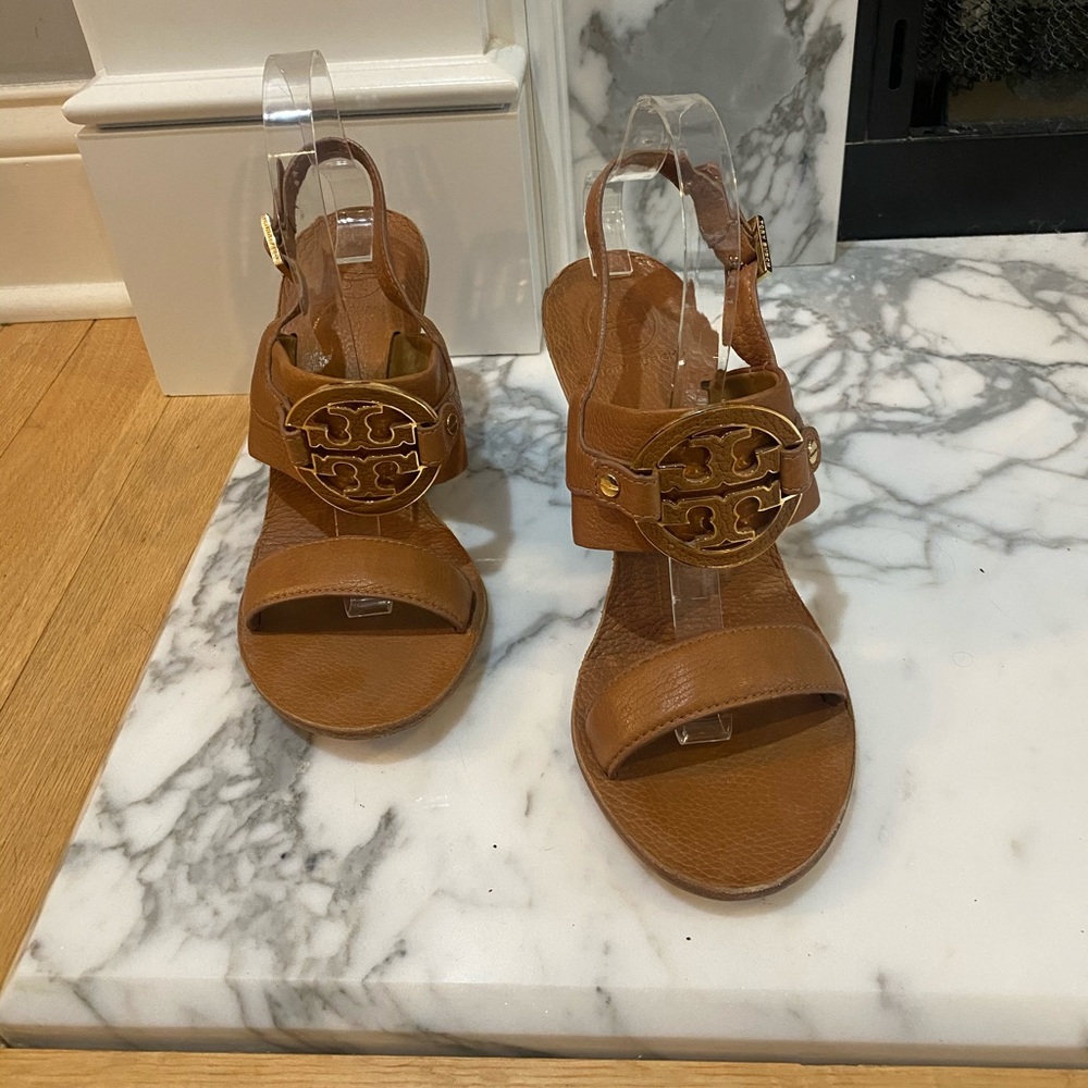 Tory Burch tan Miller logo wedge sandals